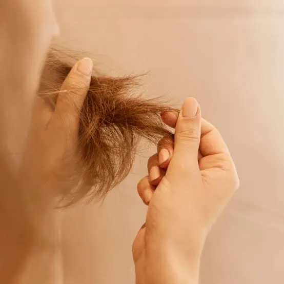 Cara Mengatasi Rambut Rusak Akibat Bleaching dan Pewarnaan dalam 5 Langkah